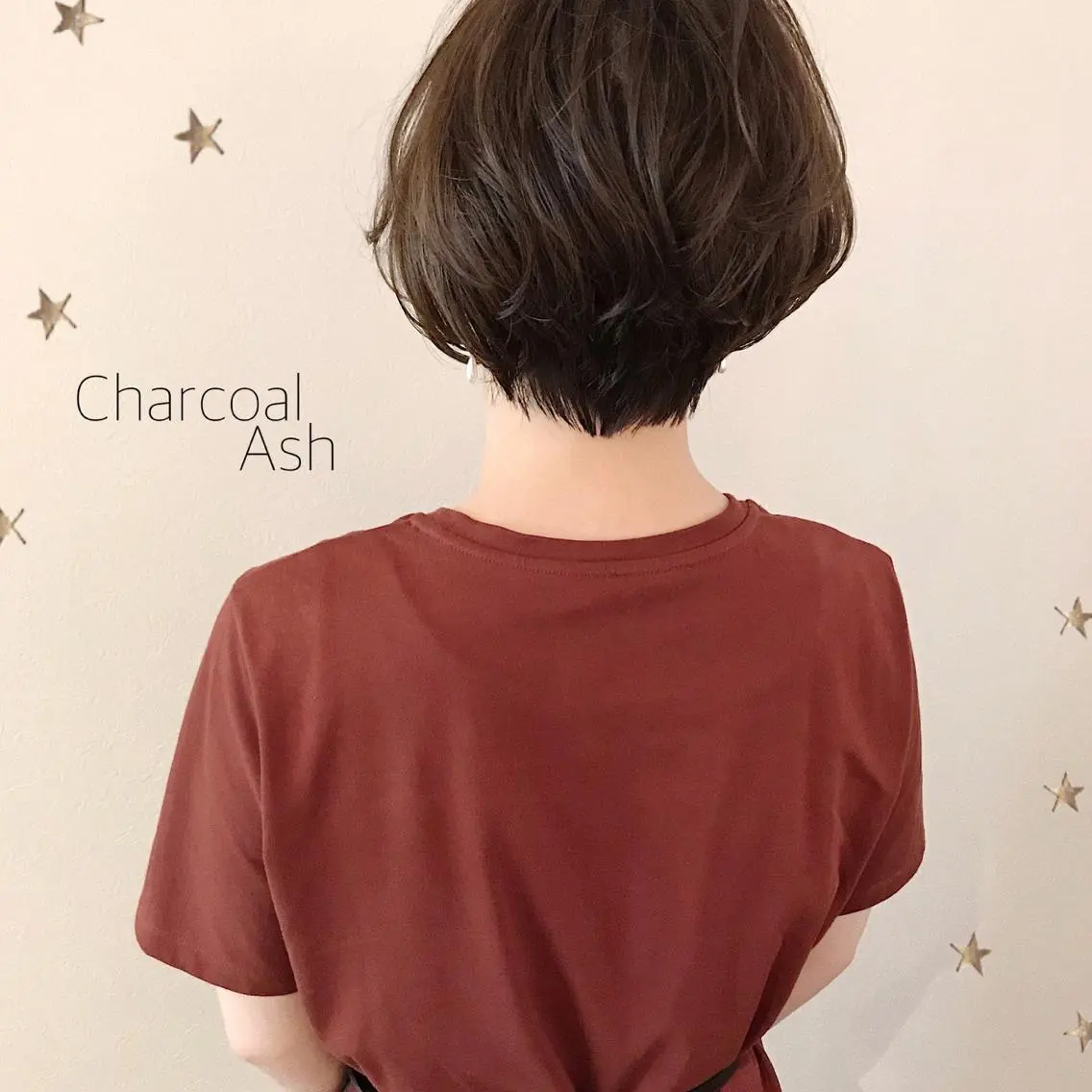 ショート カラー 市川 千夏のヘアスタイル