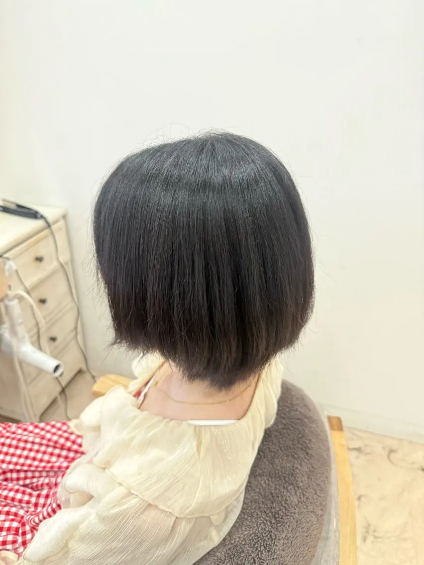 ショート カット littleesta 那月のヘアスタイル