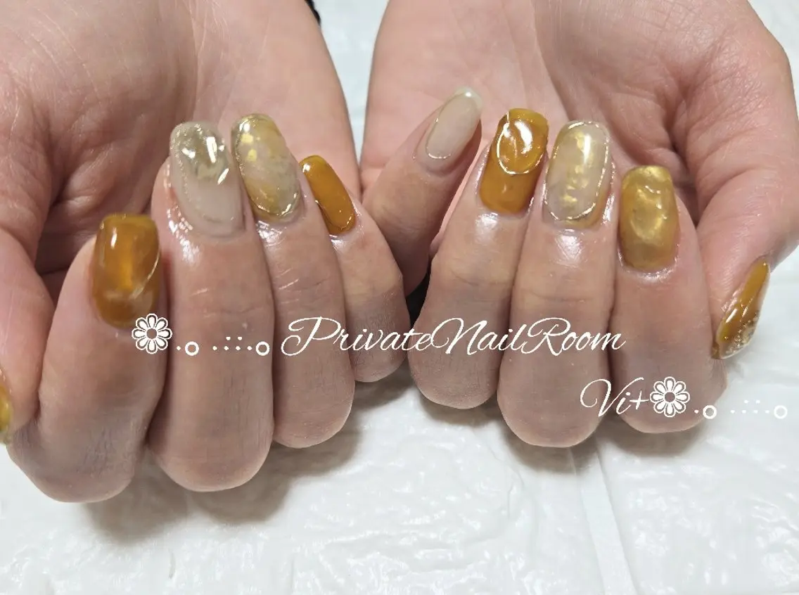 ネイル ハンドネイル Nail Room Vi+のネイルデザイン