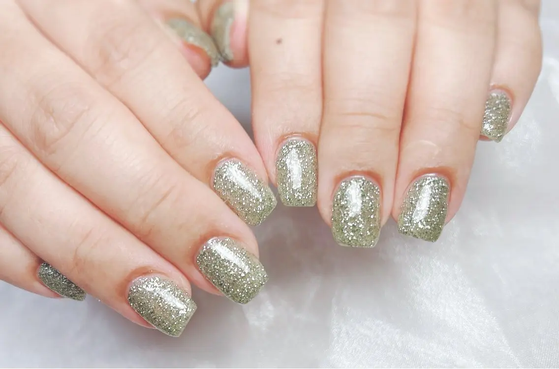 ネイル フラッシュネイル ワンカラーネイル ハンドネイル nailsalon. elfのネイルデザイン