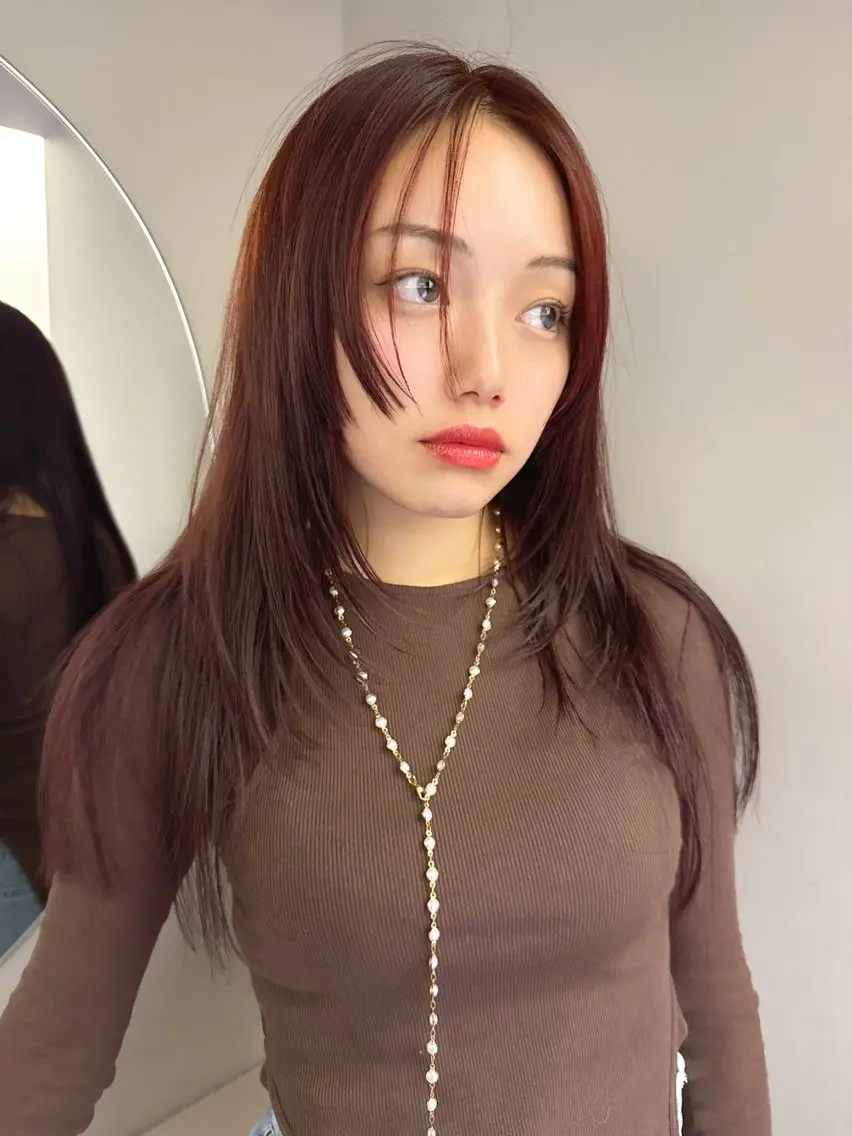 セミロング カラー ブリーチ ボルドーカラー ダブルカラー ブリーチなしカラー ハッシュカット カット ヘアカラー HIBIKI/原宿 ハッシュカット🪄のヘアスタイル