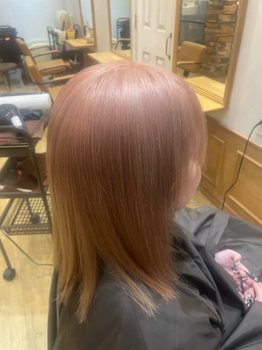ミディアム カラー ヘアカラー 透明感カラー💜 モテ髪 空陽💙のヘアスタイル