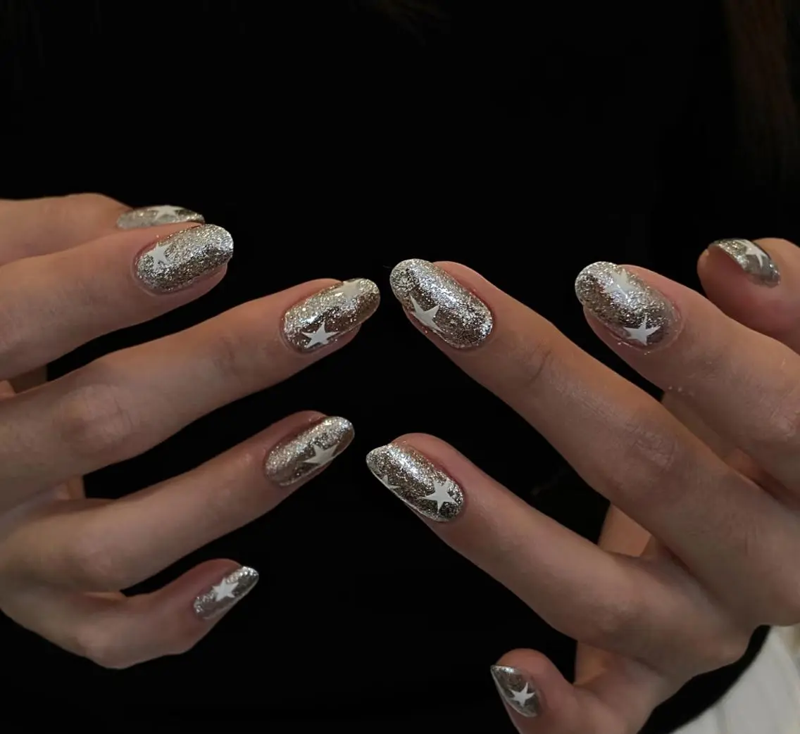 ネイル ハンドネイル 🎀 NaNa_nailのネイルデザイン