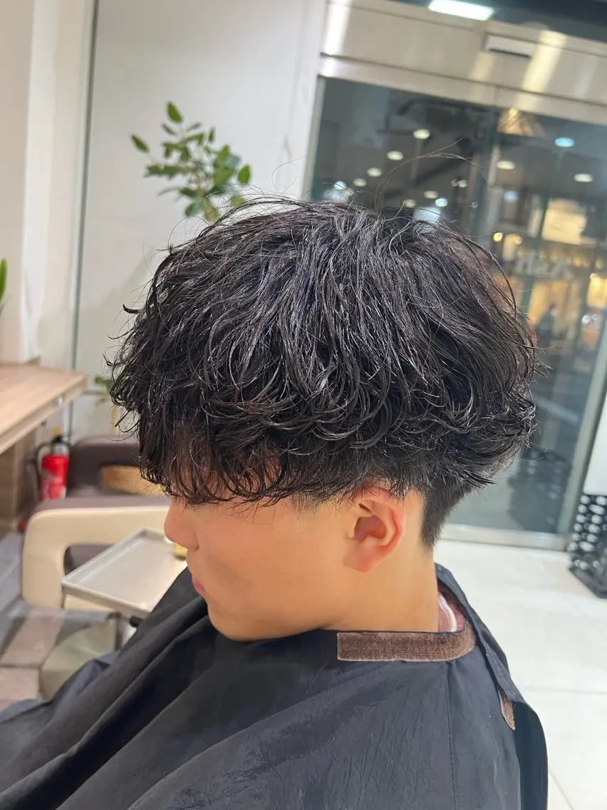 パーマ メンズ 波巻きパーマ カット パーマ SENA 再現性 パーマと縮毛矯正のヘアスタイル