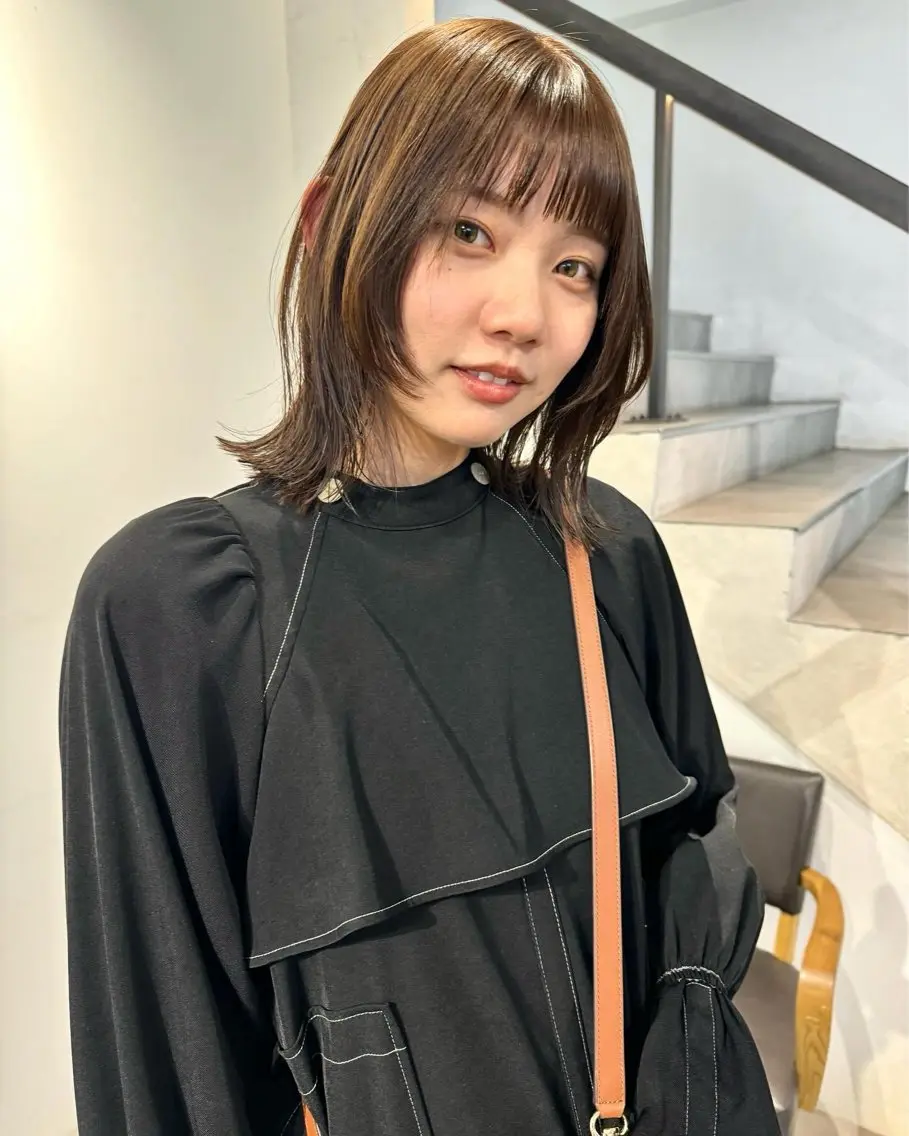 ミディアム カラー 顔周りカット レイヤーカット 顔周りカット/透明感 カラー✂️MEIのヘアスタイル