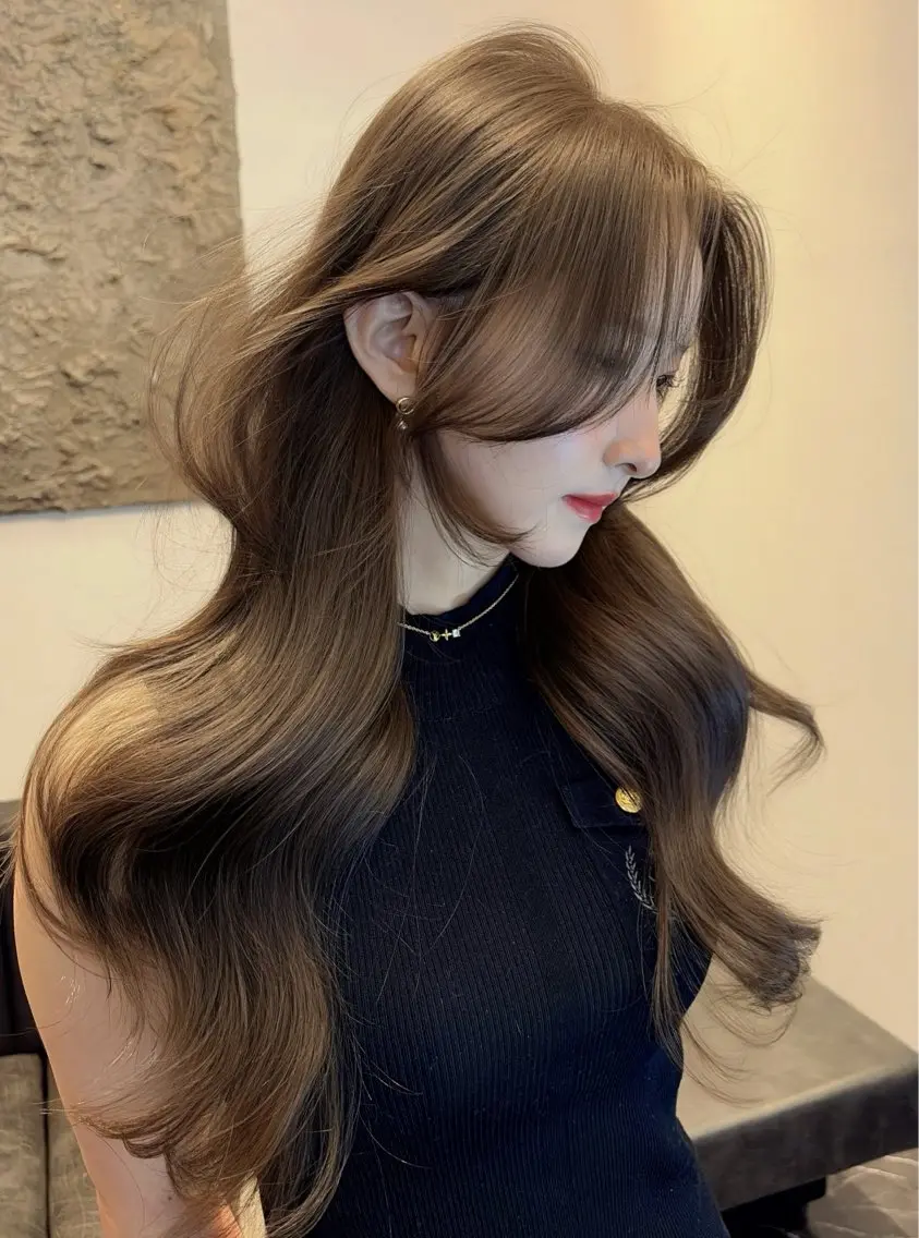 ロング カット ヘアカラー トリートメント 海野翔吾🇨🇳 ワンホンレイヤーのヘアスタイル