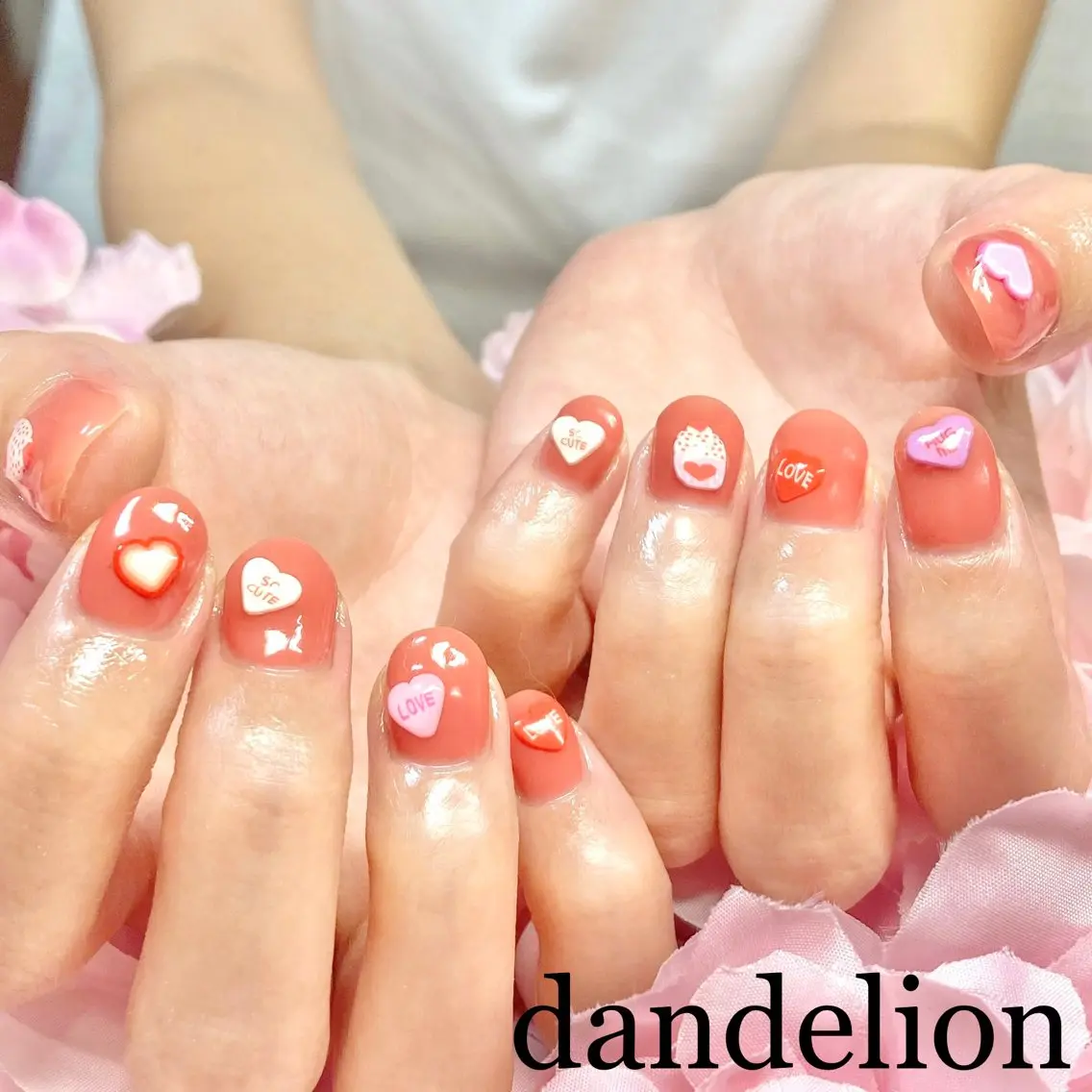 ネイル ハンドネイル ハンドケア dandelion ダンデライオンのネイルデザイン