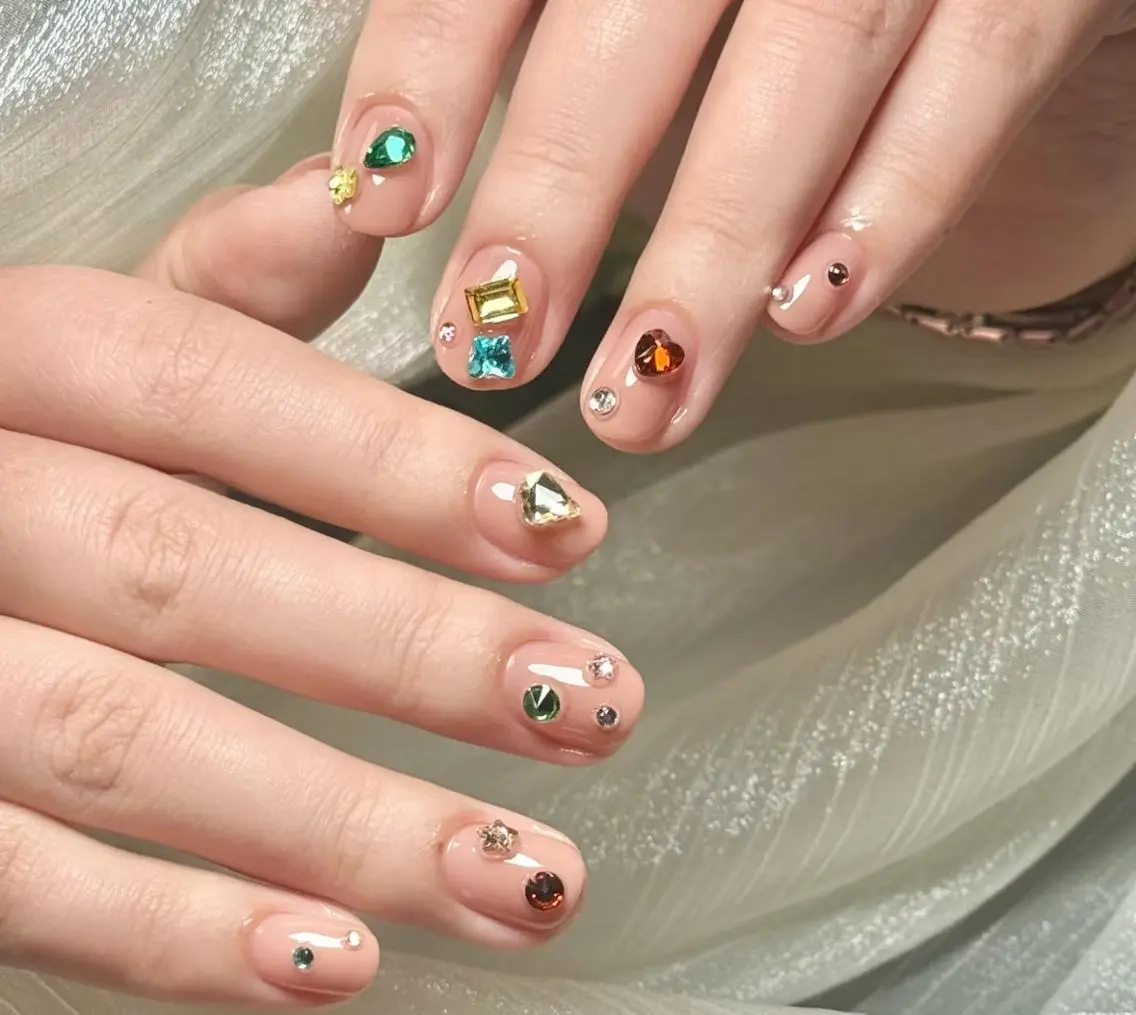 ネイル ハンドネイル 🎀 Ayaka_nailのネイルデザイン