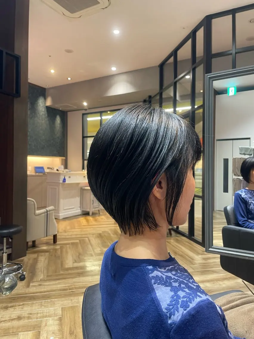 ショート 《ショートモデル》 服部未夢のヘアスタイル