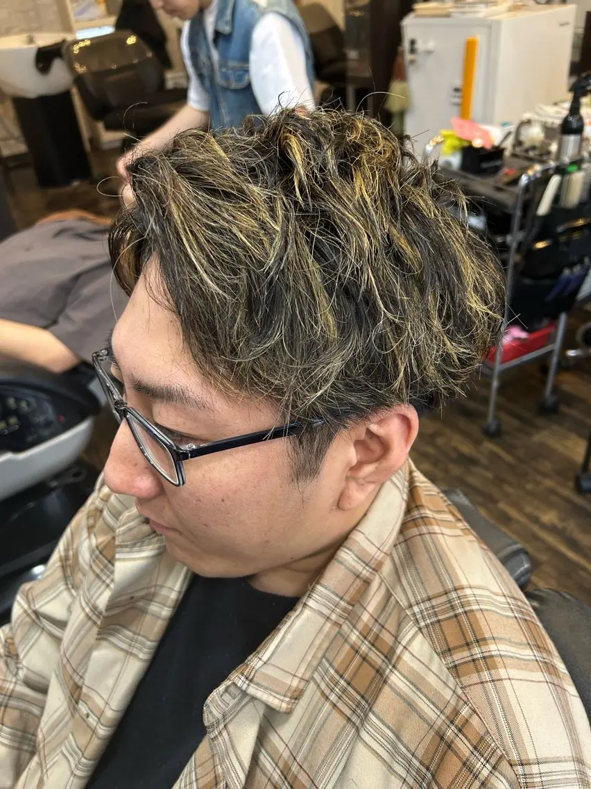 ミディアム メンズ カット RYOMA (リョーマ)のヘアスタイル