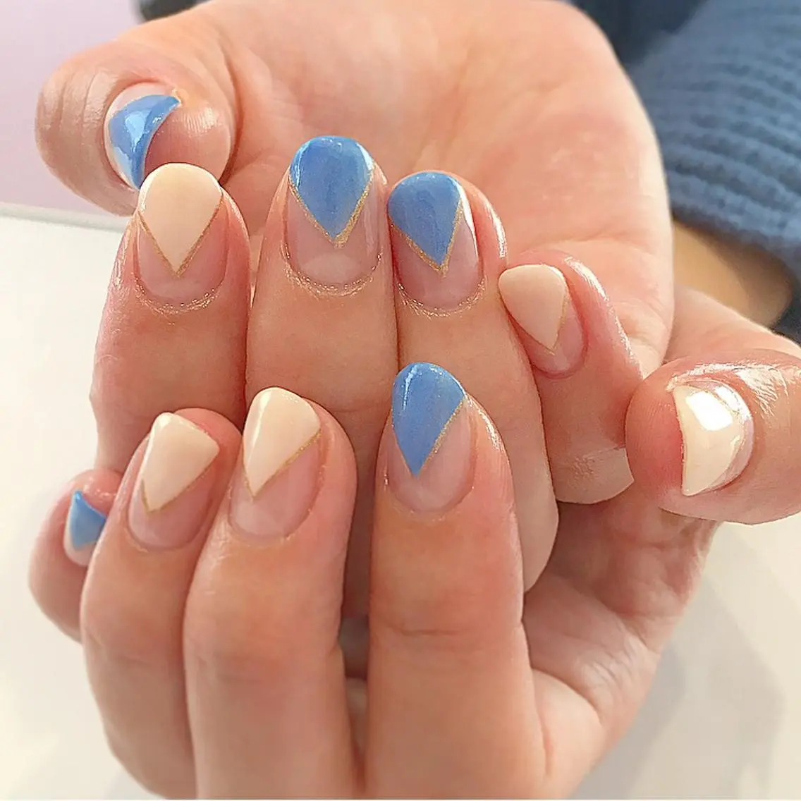 ネイル フレンチネイル magical nailのネイルデザイン