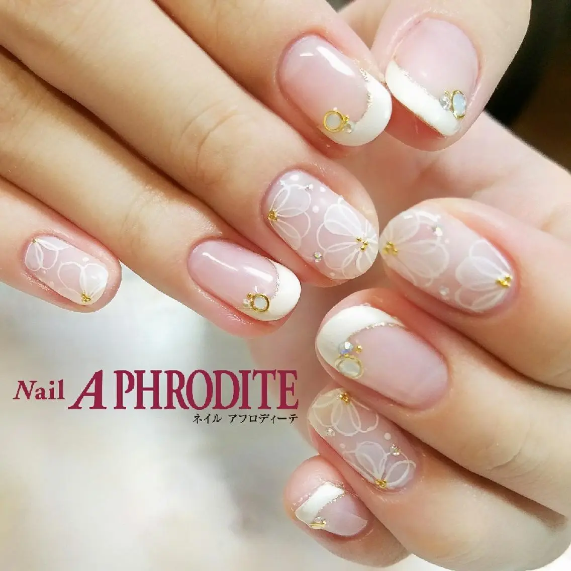 ネイル フラワーネイル Nail  Aphroditeのネイルデザイン