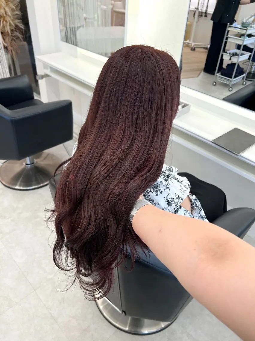 ロング カラー NANO／ ブリーチ×レイヤーのヘアスタイル