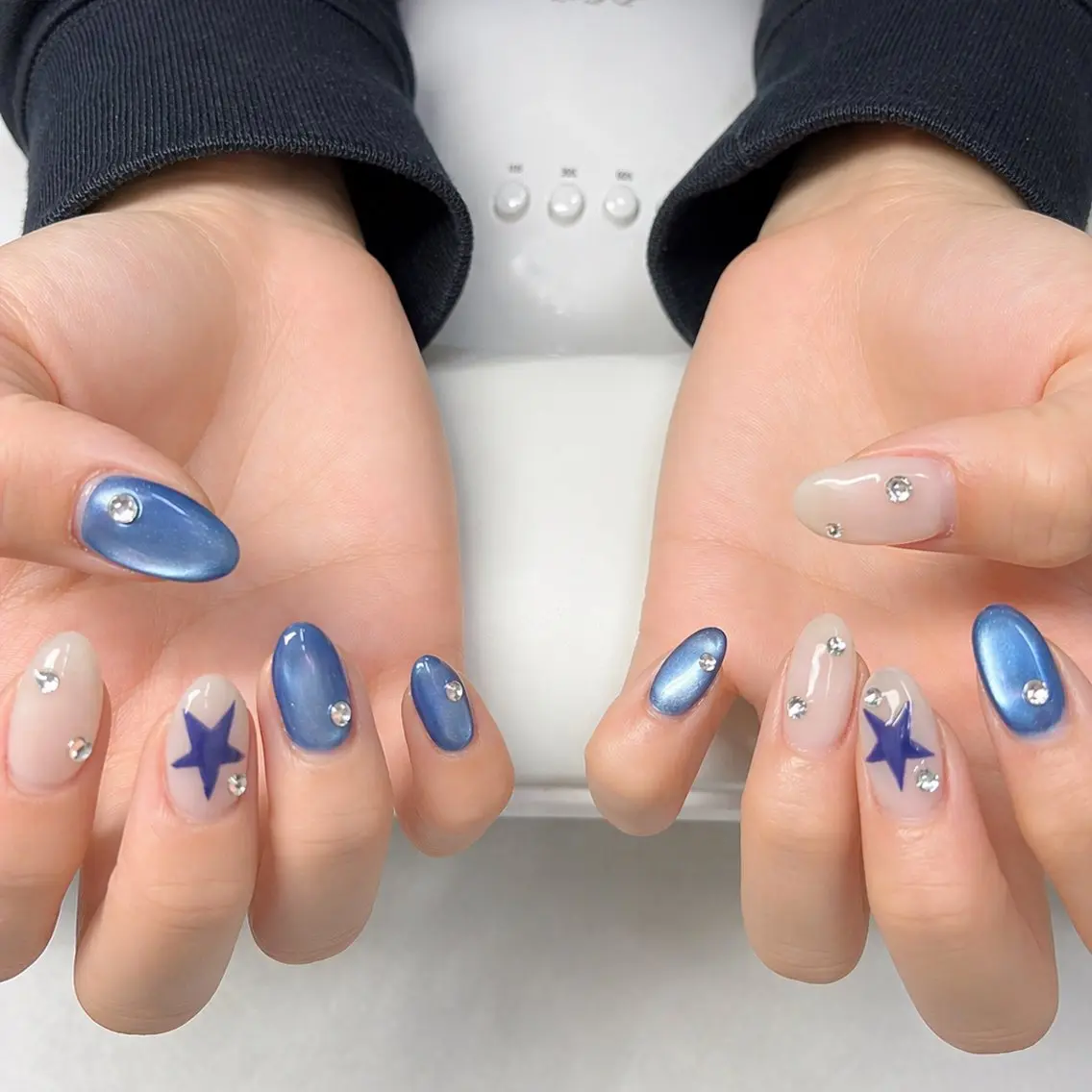 ネイル アートネイル ブルー ストーンネイル Kii nailのネイルデザイン
