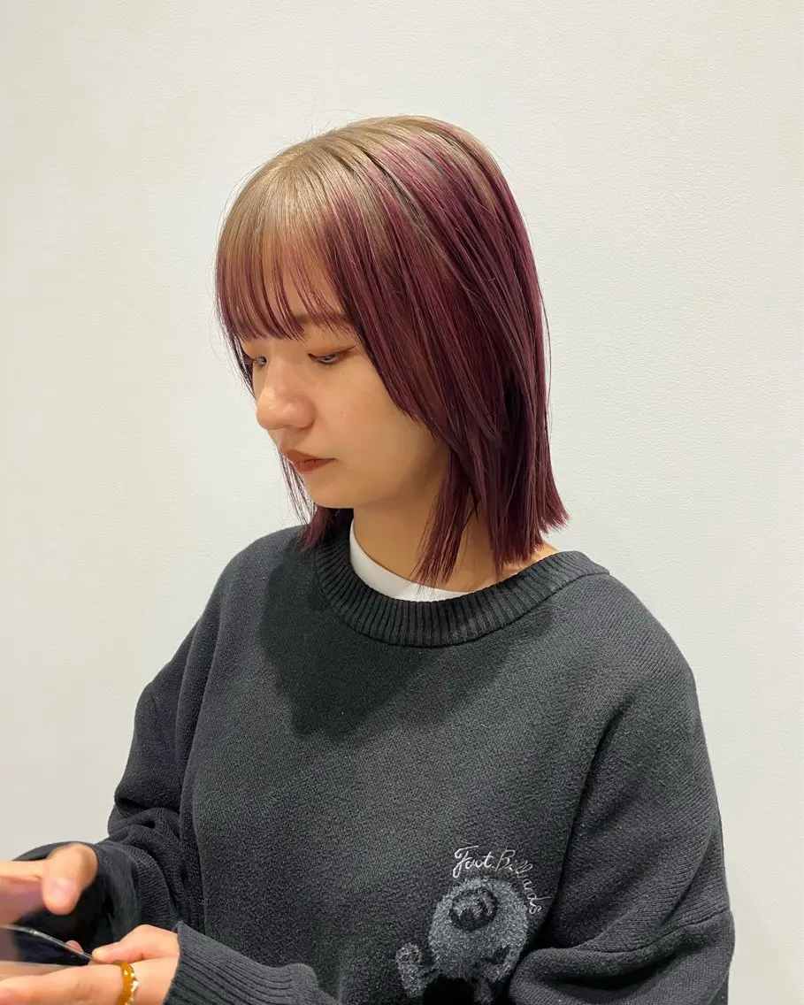 ミディアム カラー iLi 《イリ》のヘアスタイル
