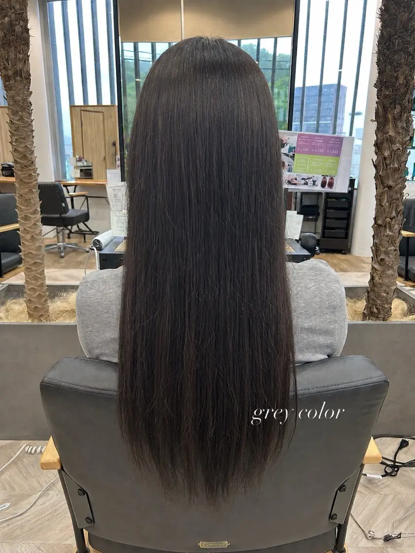 ロング ヘアカラー 後藤 ちなつのヘアスタイル