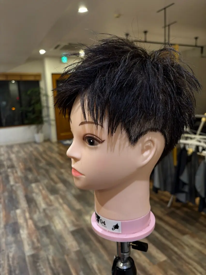 ショート こやなぎ れいなのヘアスタイル