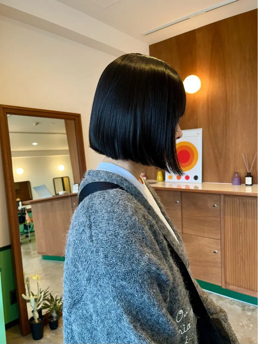 ショート ボブ カット ヘアカラー トリートメント LOBBY HIMERIのヘアスタイル