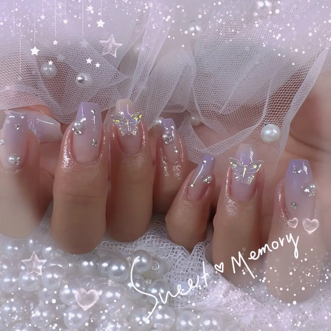 ネイル チークネイル フレンチネイル ガーリー ガラスフレンチ グラデーション ハンドネイル ハンドケア Chill Nailsalonのネイルデザイン