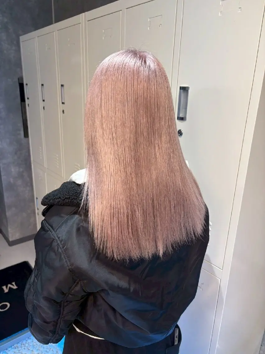 ロング カラー 地雷系🎀ハイトーン 💙荒川結星のヘアスタイル