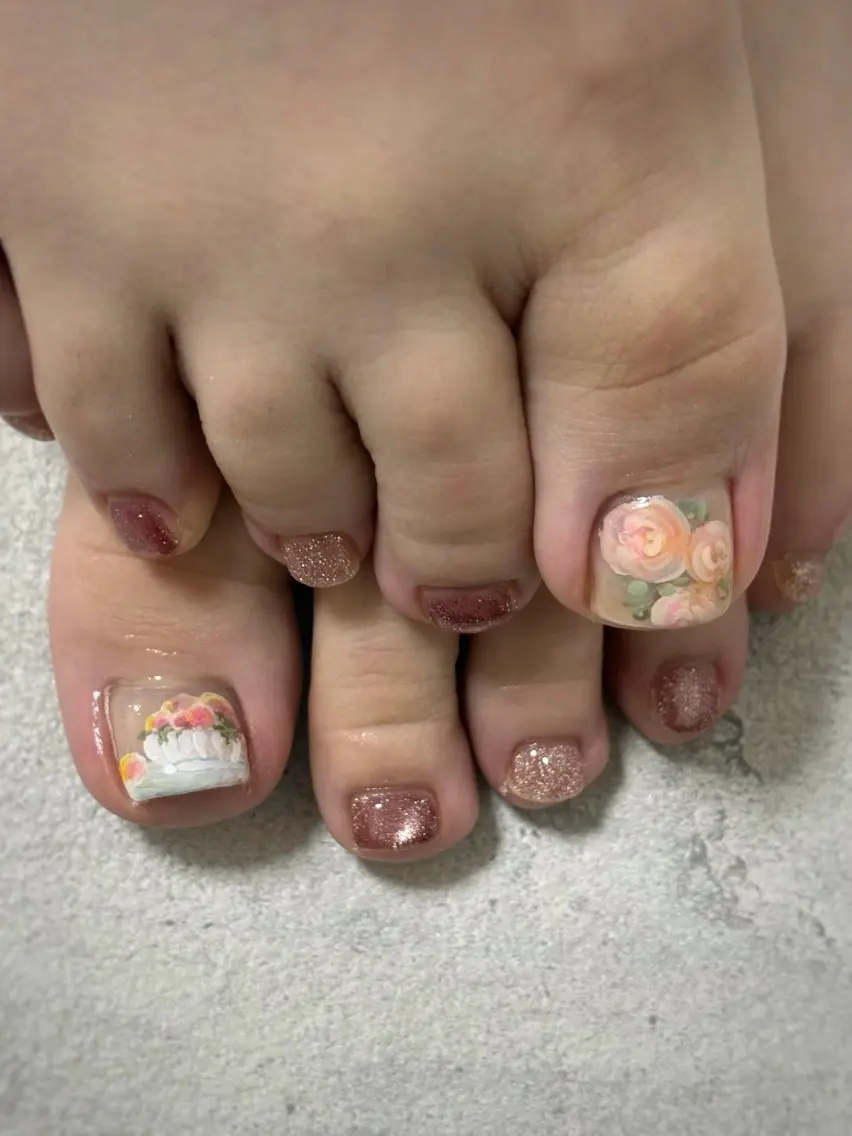 ネイル フットネイル FIORITURA Maikoのネイルデザイン
