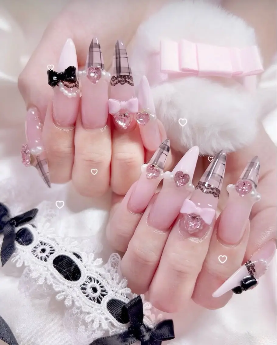 ネイル 韓国ネイル ニュアンスネイル シンプルネイル ワンホンネイル Nihonthy Nail 新宿のネイルデザイン