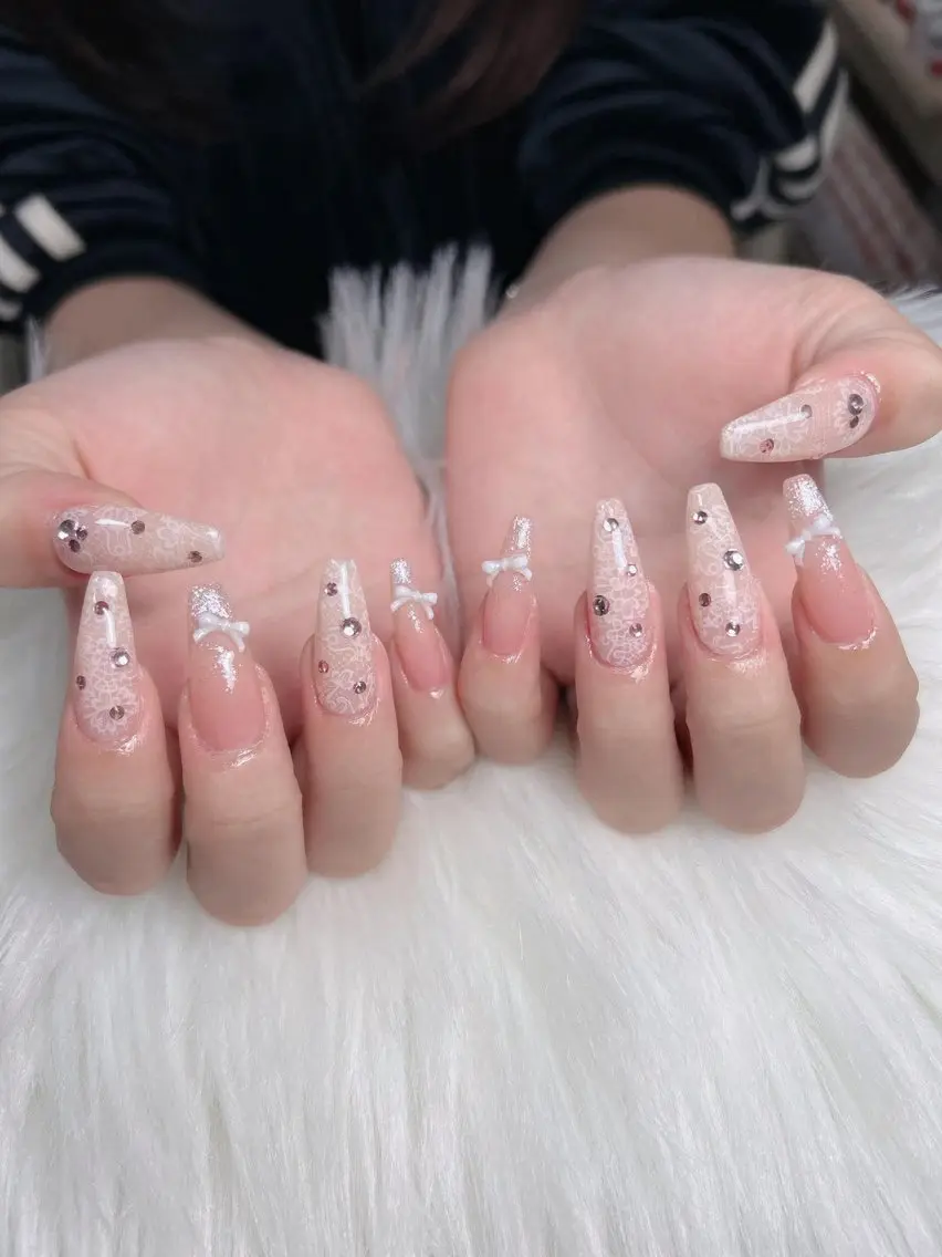ネイル ハンドネイル Swan Nail Salonのネイルデザイン
