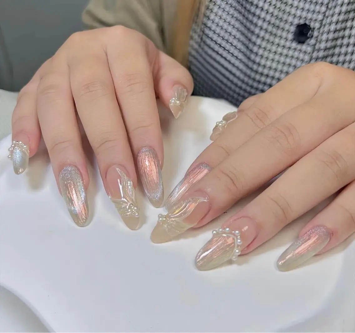 ネイル フレンチネイル ジェルネイル 韓国ネイル マグネットネイル マグネットフレンチ akina nailsのネイルデザイン