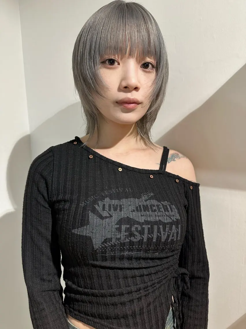 ミディアム カラー カット ヘアカラー トリートメント 🎀オイダイラ モモカ🎀のヘアスタイル