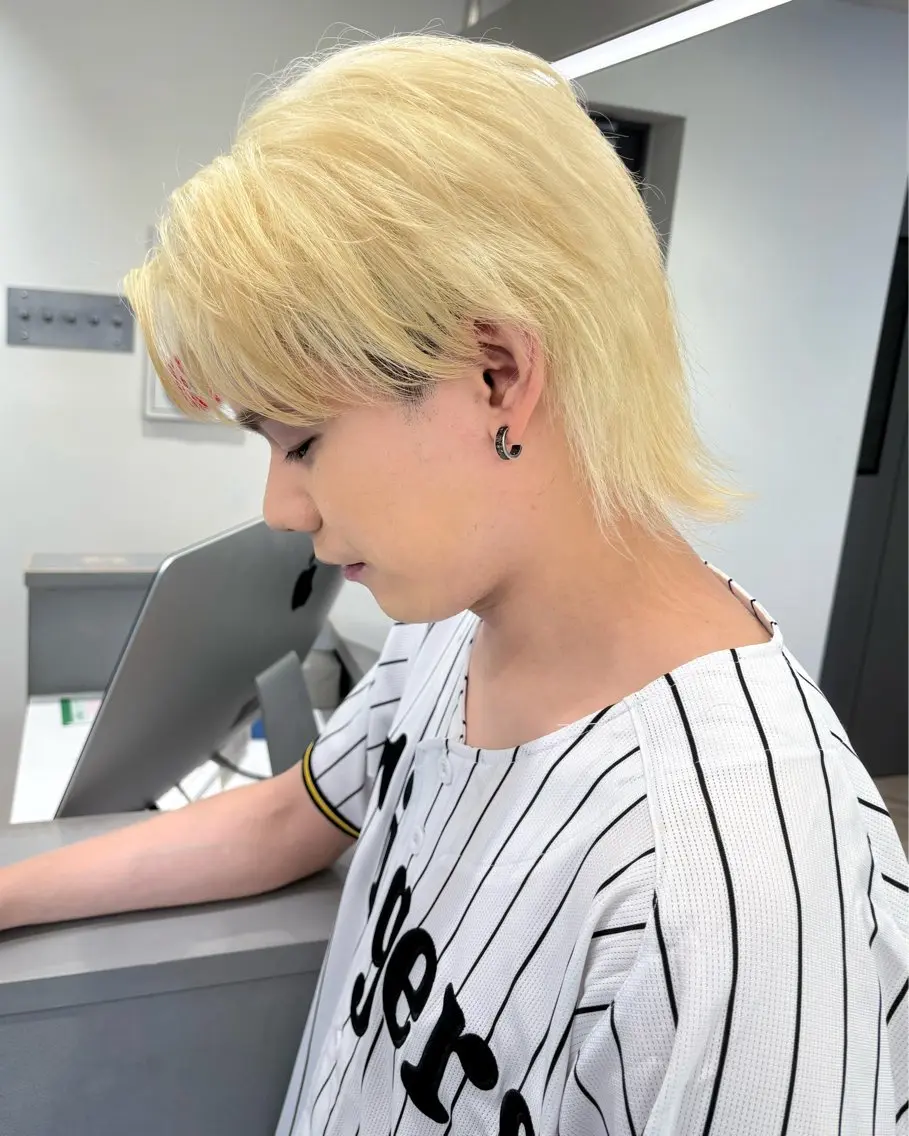 ミディアム Loob.TOKYO MIYA🌈のヘアスタイル