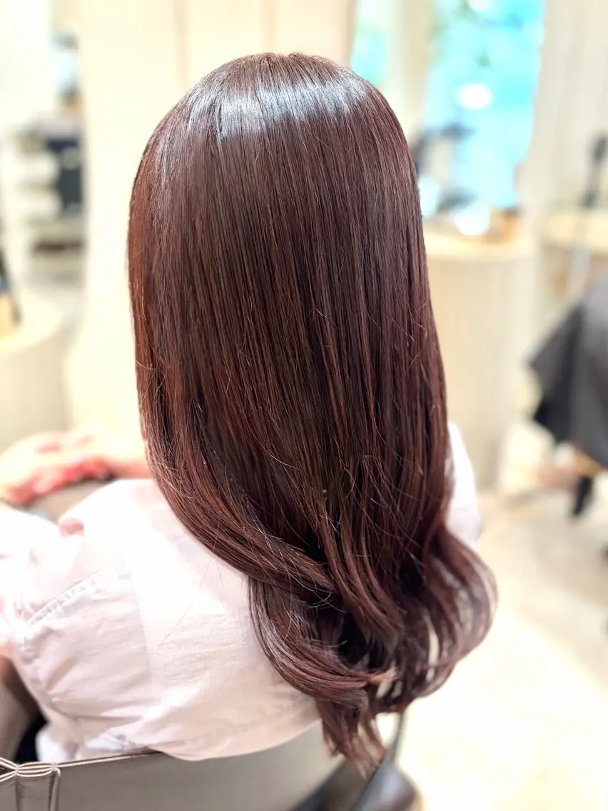 ロング カラー 菅原 渚のヘアスタイル