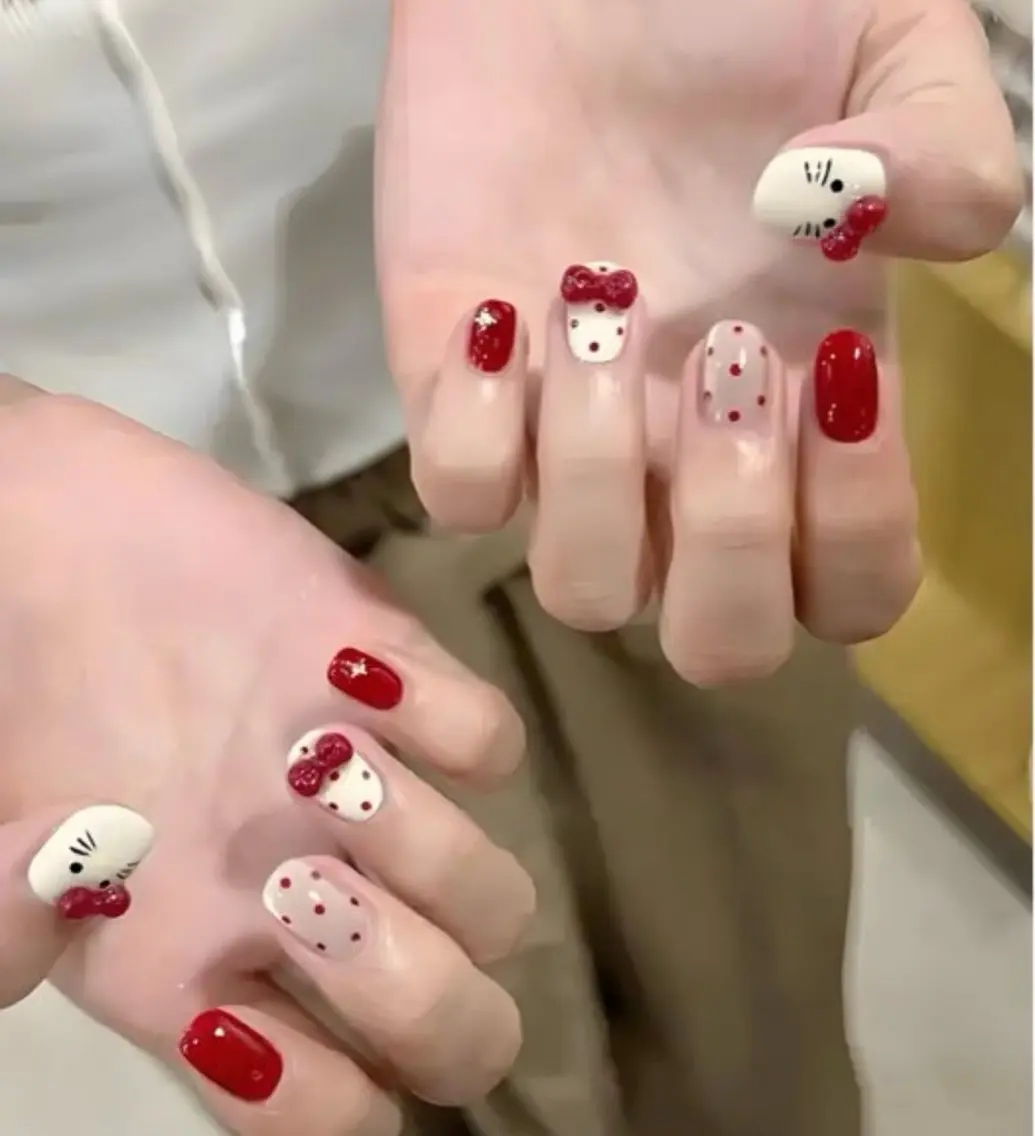 ネイル チークネイル 長さ出し フレンチネイル ガーリー 韓国ネイル sun nail池袋 モデル募集のネイルデザイン