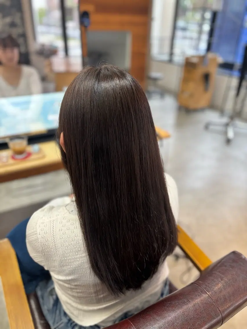 カット+カラ🌺🦩¥3500の写真