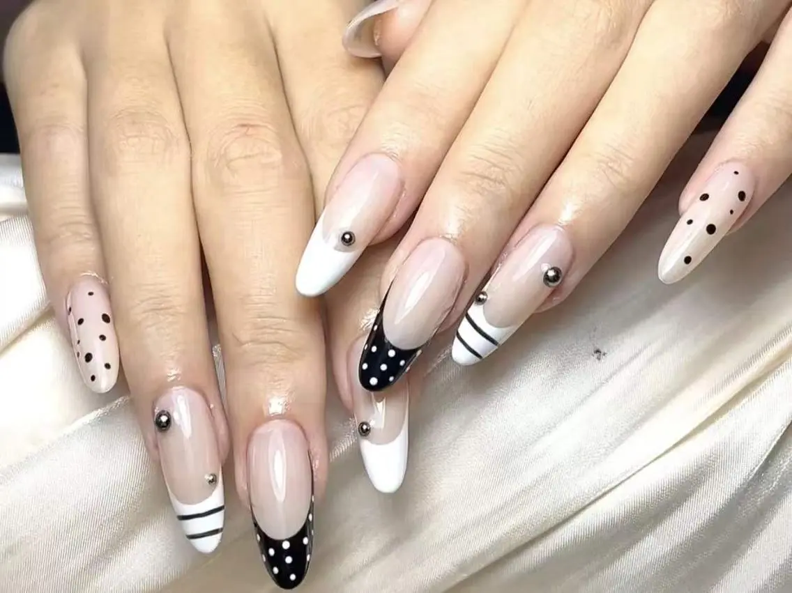 ネイル Lena Sakai nailのネイルデザイン
