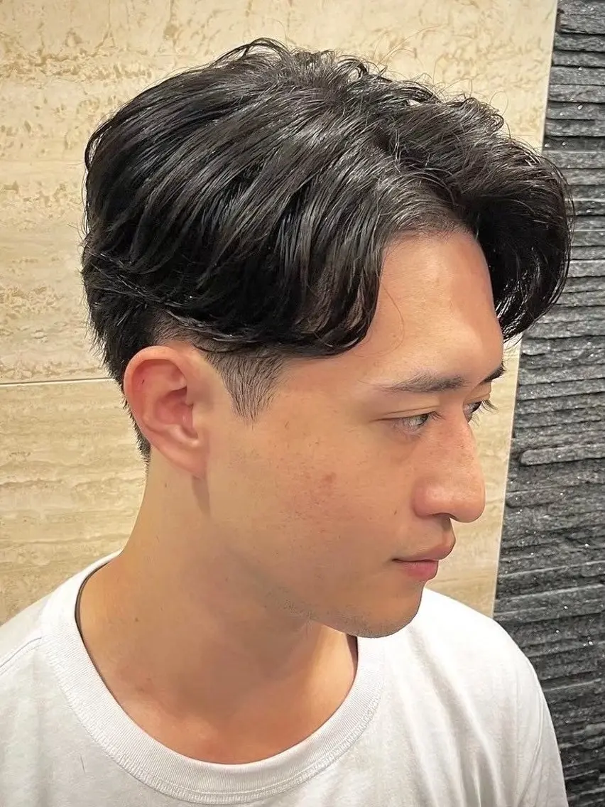 ミディアム カット パーマ ヒロ銀座 富岡のヘアスタイル