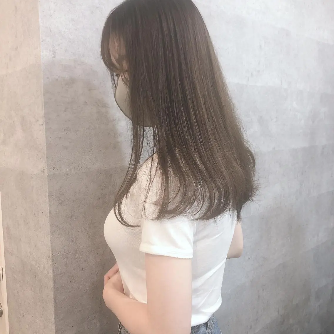 セミロング カラー 髪質改善 中川 翔のヘアスタイル