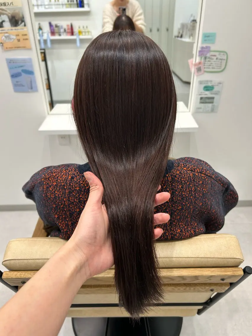 ロング カラー VIEWS / 実葉のヘアスタイル
