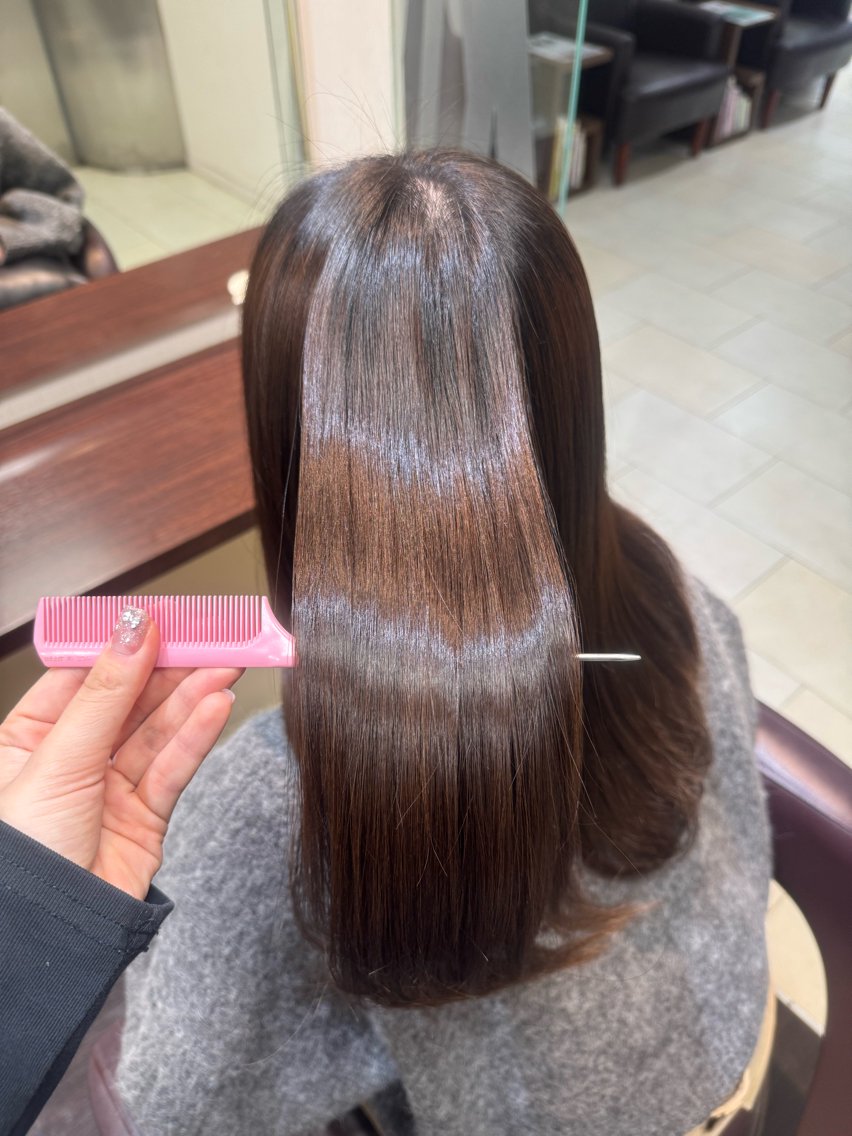 セミロング 縮毛矯正 縮毛矯正 立崎 七彩のヘアスタイル