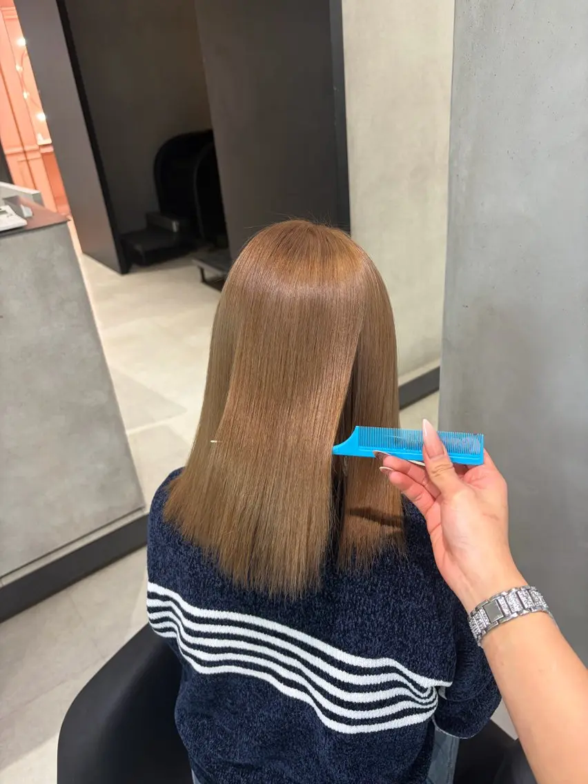 カラー ヘアカラー offwhite Nano🪩🧡のヘアスタイル