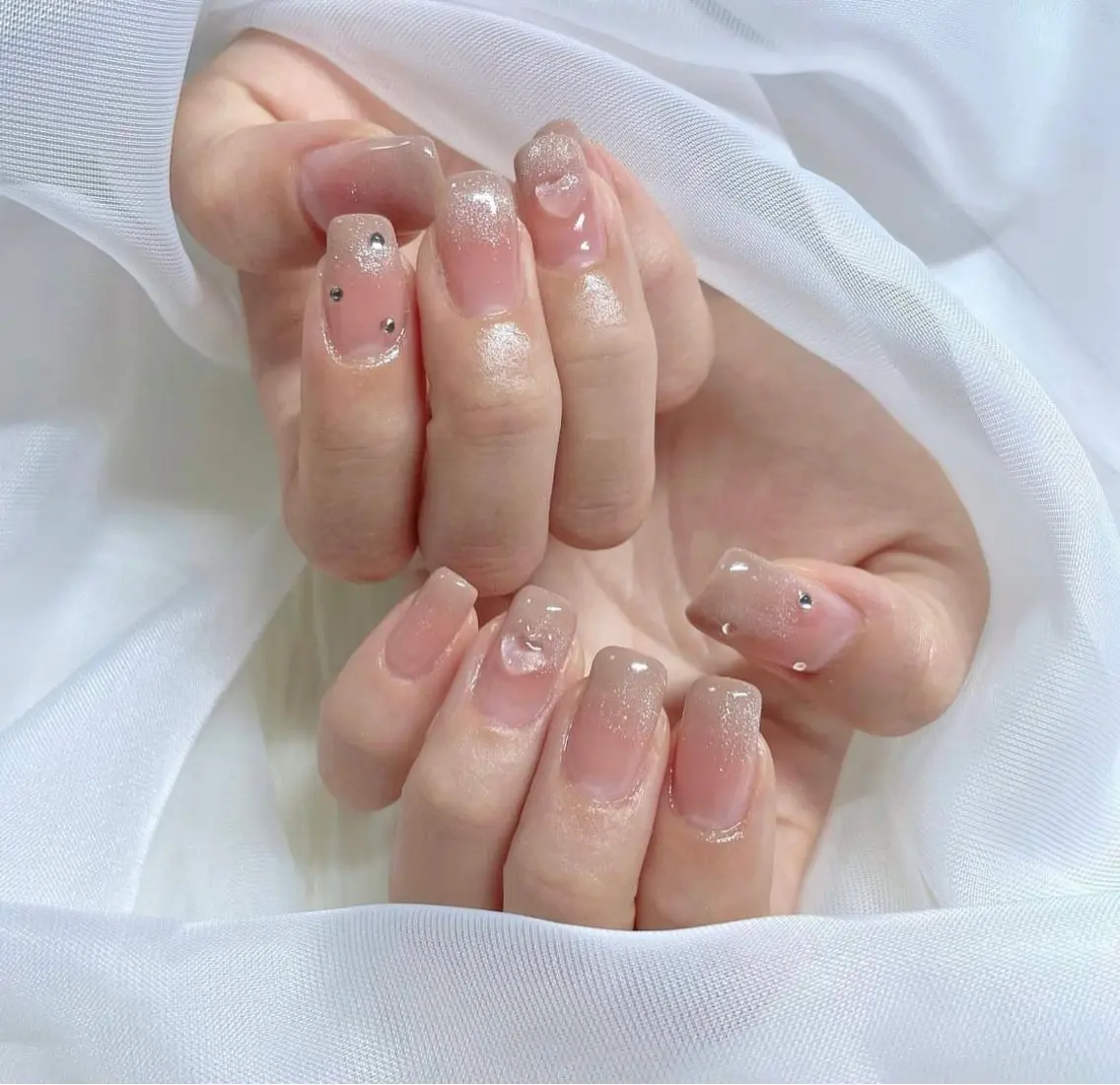 ネイル ハンドネイル Sii nail 🤍SAKIのネイルデザイン