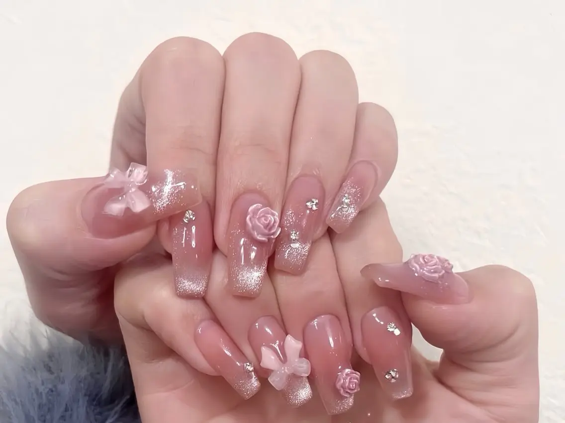 ネイル アートネイル ガーリー 韓国ネイル 持ち込み ニュアンスネイル Rin Nail 新大久保店のネイルデザイン
