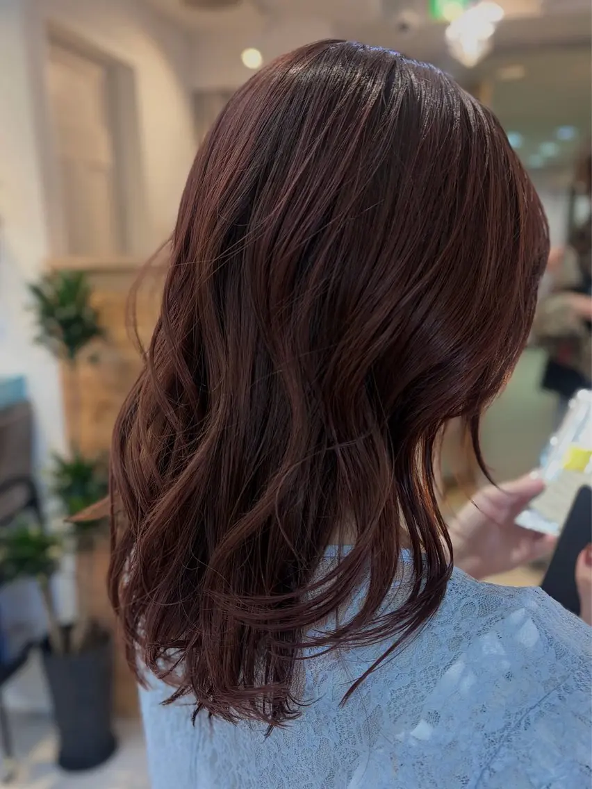 ミディアム カラー ミディアムレイヤー ブラウンカラー 透明感カラー レイヤーカット カット ヘアカラー トリートメント cana 札幌レイヤースタイルのヘアスタイル