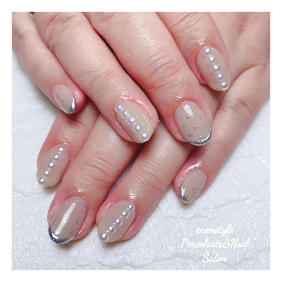 ミディアム ネイル 🐾enen style 🐾のネイルデザイン
