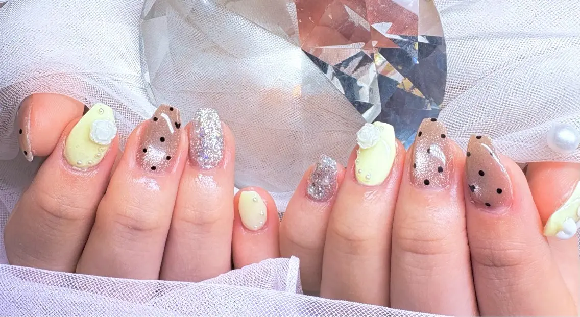 ネイル ハンドネイル 吉岡 かりなのネイルデザイン