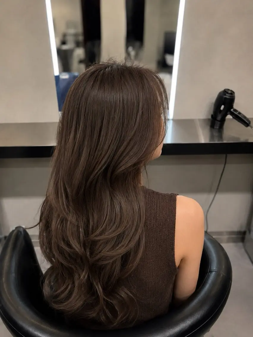 ミディアム カラー ブラウンカラー トリートメント 🌈ウルトワ水素 髪質改善naru🌈のヘアスタイル