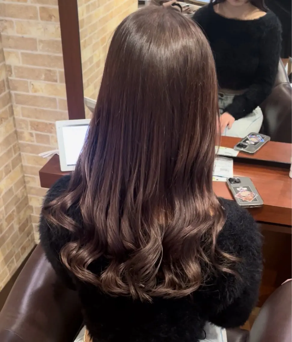 セミロング カラー ヘアアレンジ ブラウンカラー 透明感カラー ラベンダーカラー Mizuki 🐰🌟のヘアスタイル