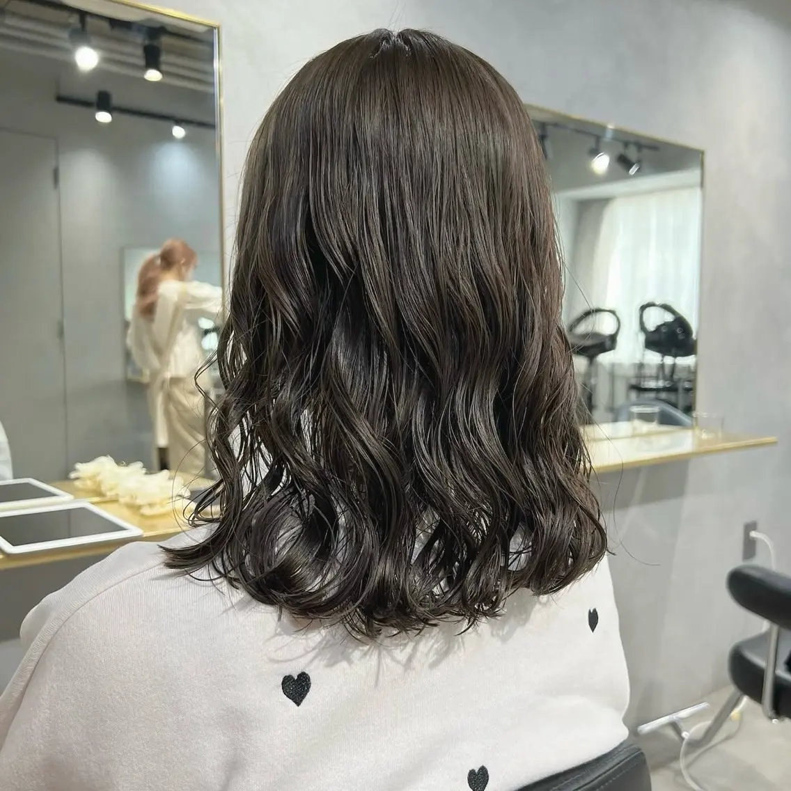 セミロング カラー パーマ セミロングパーマ ベージュカラー オリーブベージュ デジタルパーマ akane/オリーブ /ボブパーマのヘアスタイル