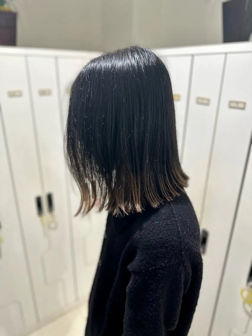 ミディアム カラー ブリーチ/ハイトーン /渋沢/みなのヘアスタイル