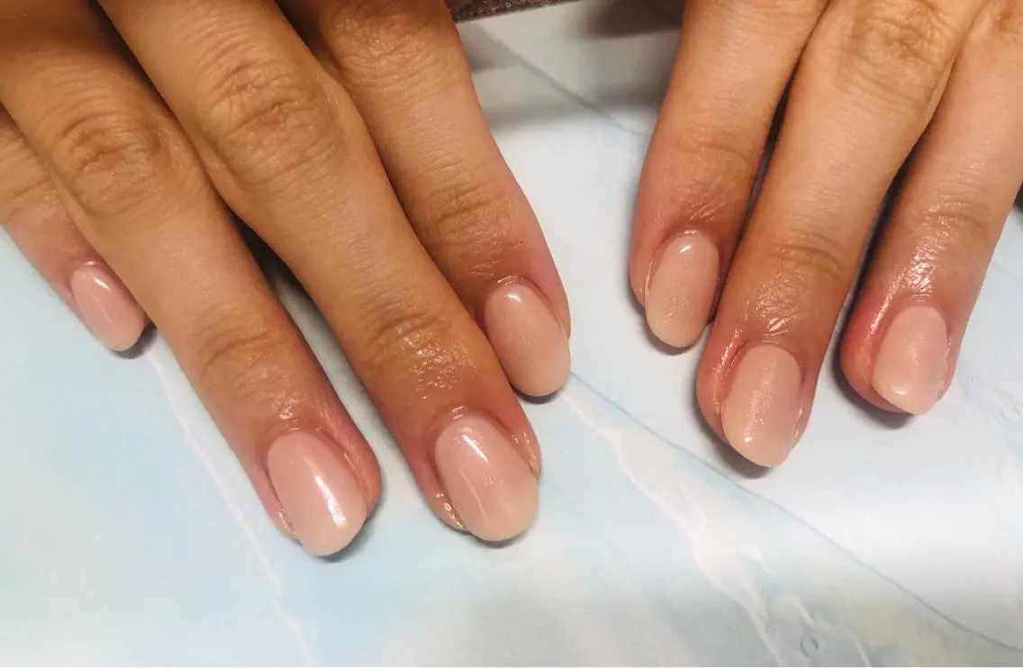 ネイル ワンカラーネイル ピンク ハンドネイル mogunail &blowのネイルデザイン
