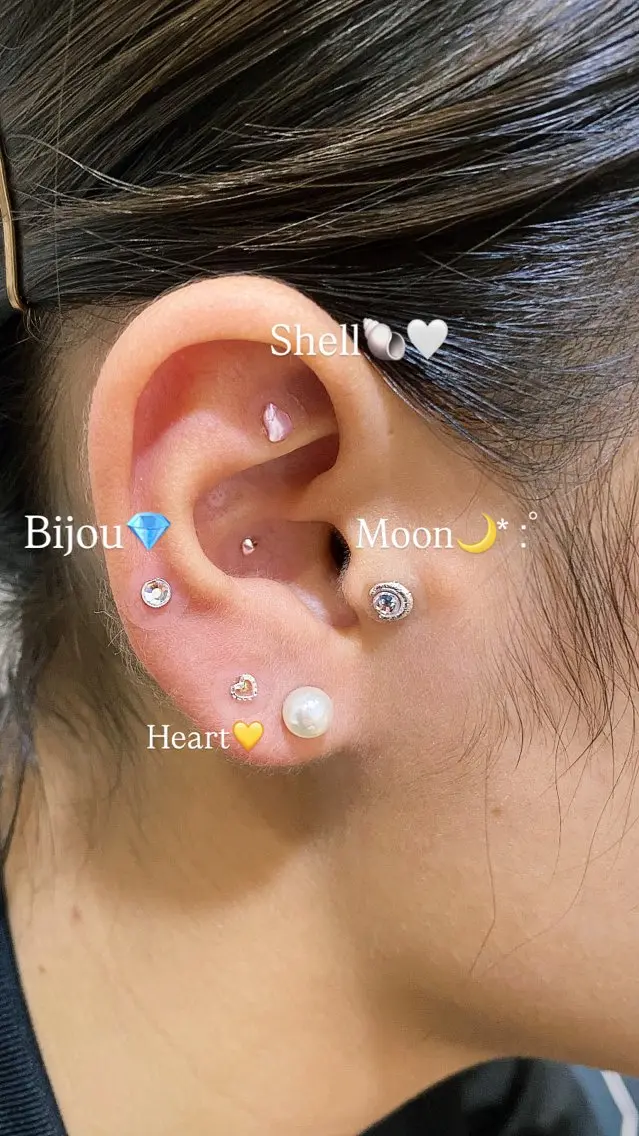 💎Bijou（ビジュー）コース5​〜​7粒✨華やかに整う耳つぼケア💫トレンドジュエリー使用の写真
